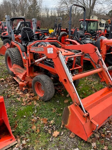 KUBOTA B7510HSD TRACTOR
