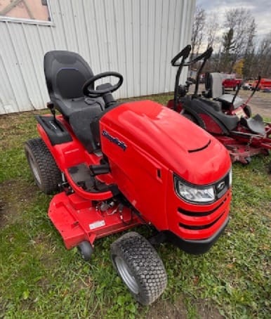 SIMPLICITY CONQUEST MOWER